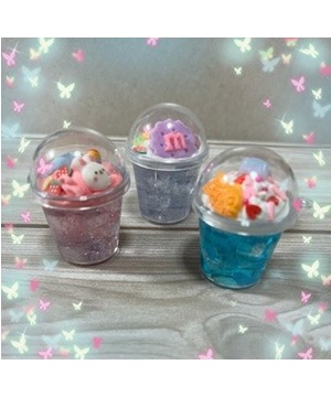あそびと学びのワークショップ「ミニチュア＆オリジナルキーホルダーづくり」