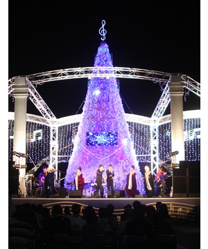 ATCクリスマスツリー点灯式 ＆ ゴスペルライブ